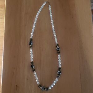 Vintage Japan 15″ Faux Pearl Bead Necklace Japanese‑Made Glass Pearls Elegant